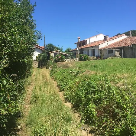 Ferienhaus Mit Garten Und Herrlicher Aussicht Hébergement de vacances